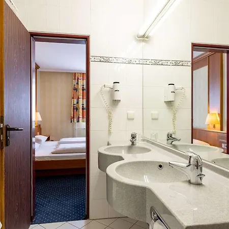 Trip Frankfurt Airport 3* Ruesselsheim