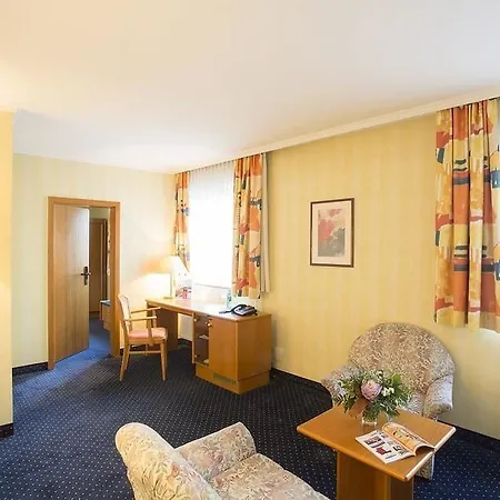 Trip Frankfurt Airport 3*