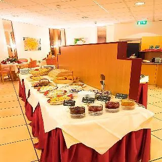 Trip Frankfurt Airport 3*