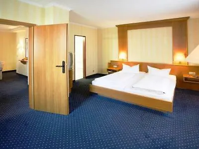Trip Frankfurt Airport Hotel Ruesselsheim
