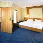 Fly Frankfurt Airport Ehemals Trip Hotel Ruesselsheim
