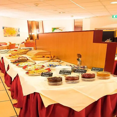 Fly Frankfurt Airport Ehemals Trip 3*