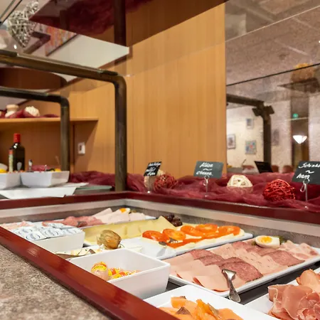 Fly Frankfurt Airport Ehemals Trip 3*