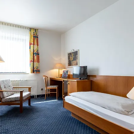 Hotel Fly Frankfurt Airport Ehemals Trip 3*