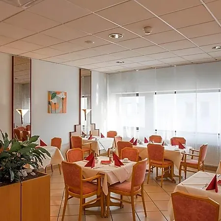Fly Frankfurt Airport Ehemals Trip Hotel Ruesselsheim