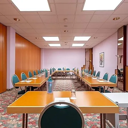 Fly Frankfurt Airport Ehemals Trip Hotel Ruesselsheim