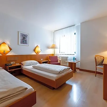 Fly Frankfurt Airport Ehemals Trip 3* Ruesselsheim
