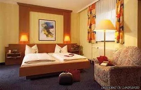 Fly Frankfurt Airport Ehemals Trip Rüsselsheim