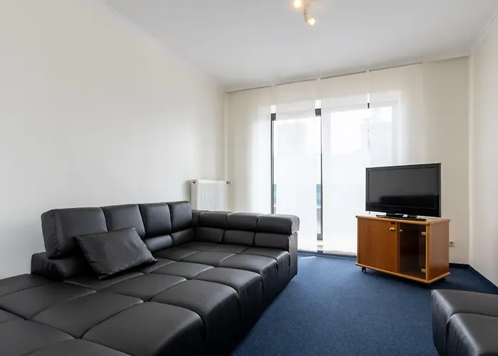 Fly Frankfurt Airport Ehemals Trip 3*